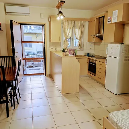 アパート Elpidas #1 Private Parking